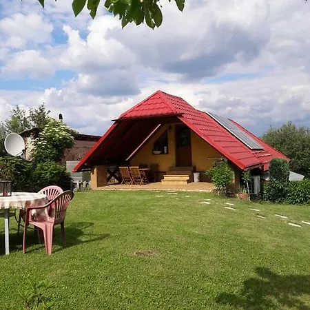 Privat bolig Apartman-bartko *